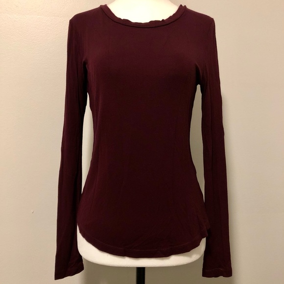 💸 $2 ADD-ON Forever 21 Burgundy Long Sleeve T-Shirt - Picture 2 of 5